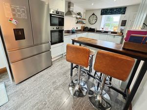 Photo 13- click for photo gallery